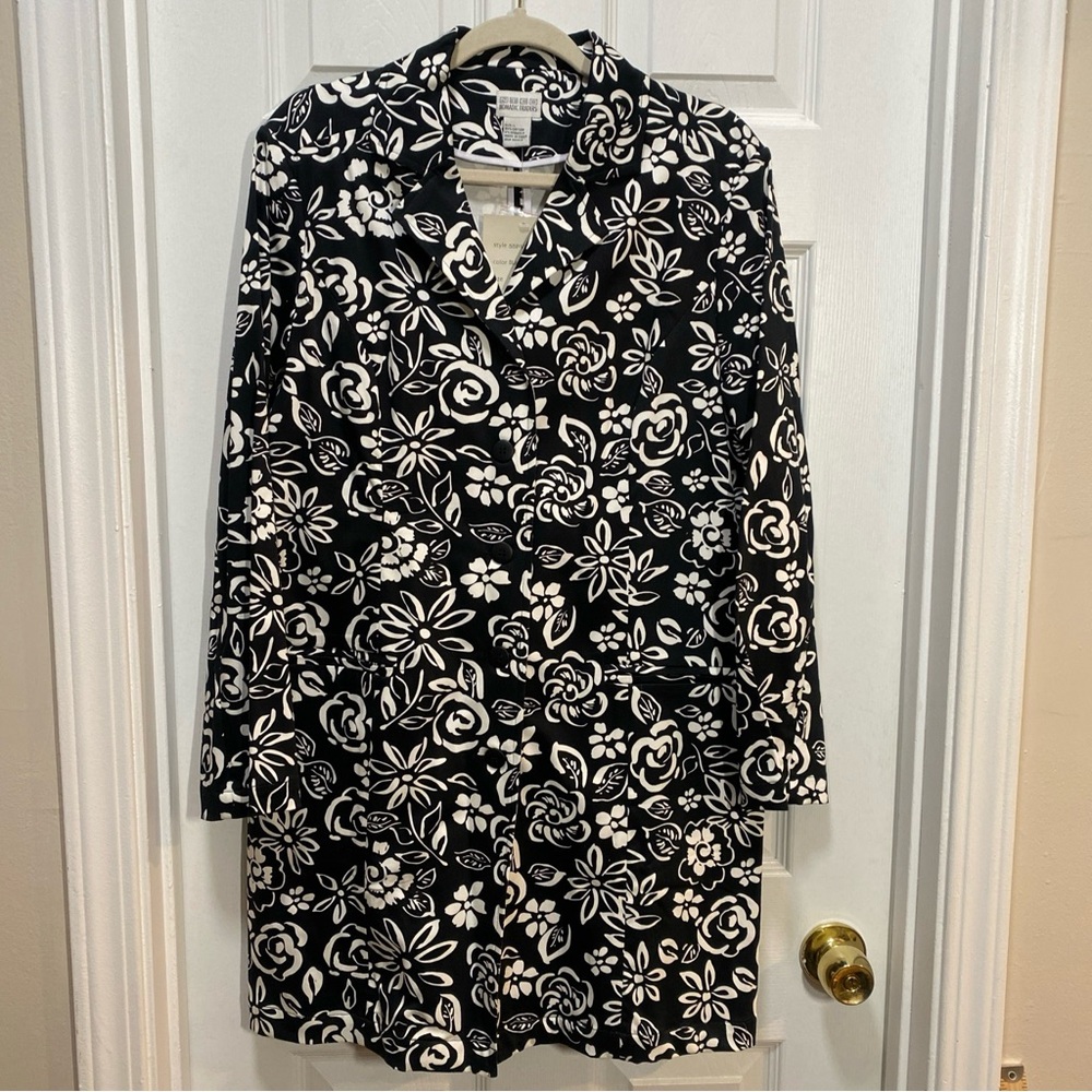 Nomadic Traders Black White Floral Cotton Unlined Stretch Coat Womens Large NTCO
